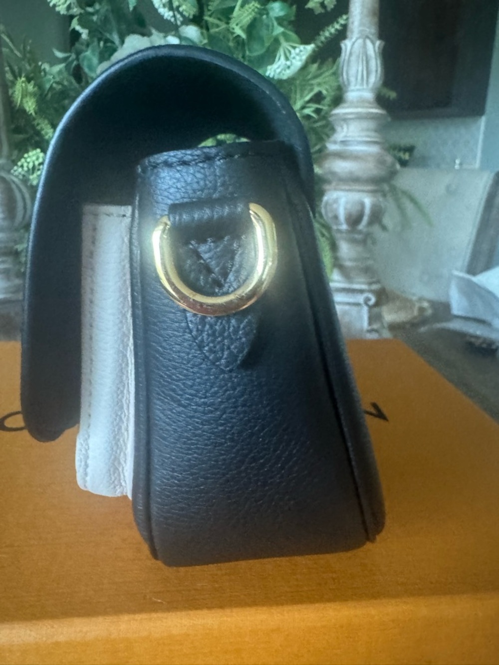 Louis Vuitton Lockme Tender Noir Lambskin Shoulder Crossbody Bag Authentic - Picture 6 of 15